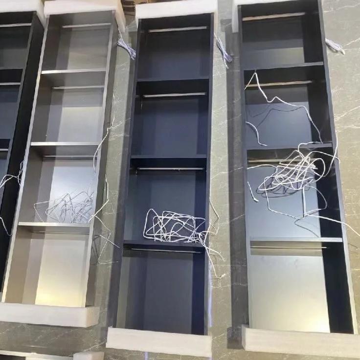 Tủ Đựng Đồ Âm Tường Thép Không Gỉ 1