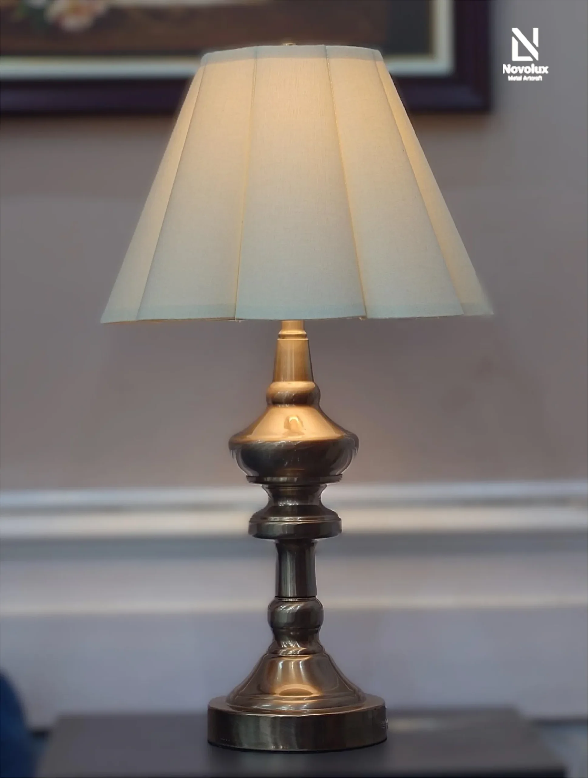 đèn bàn trang trí