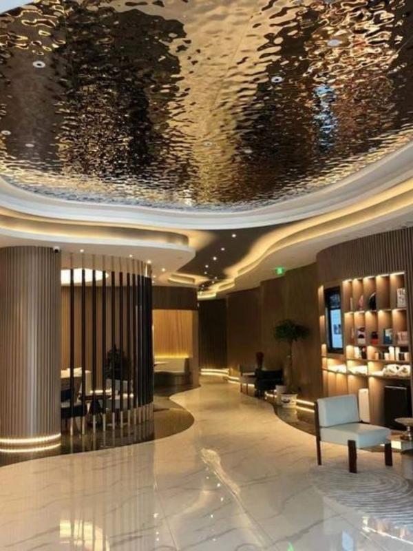 ốp trần inox sóng nước