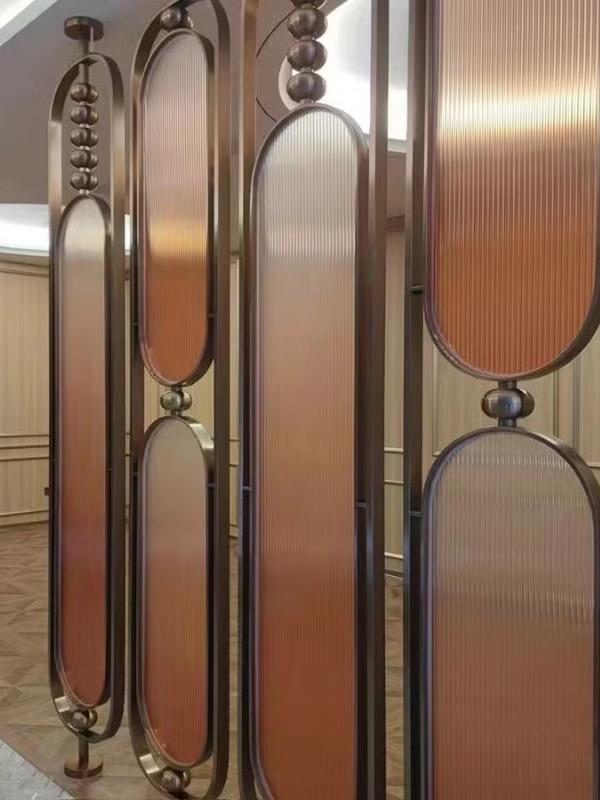 thi công vách ngăn căn hộ