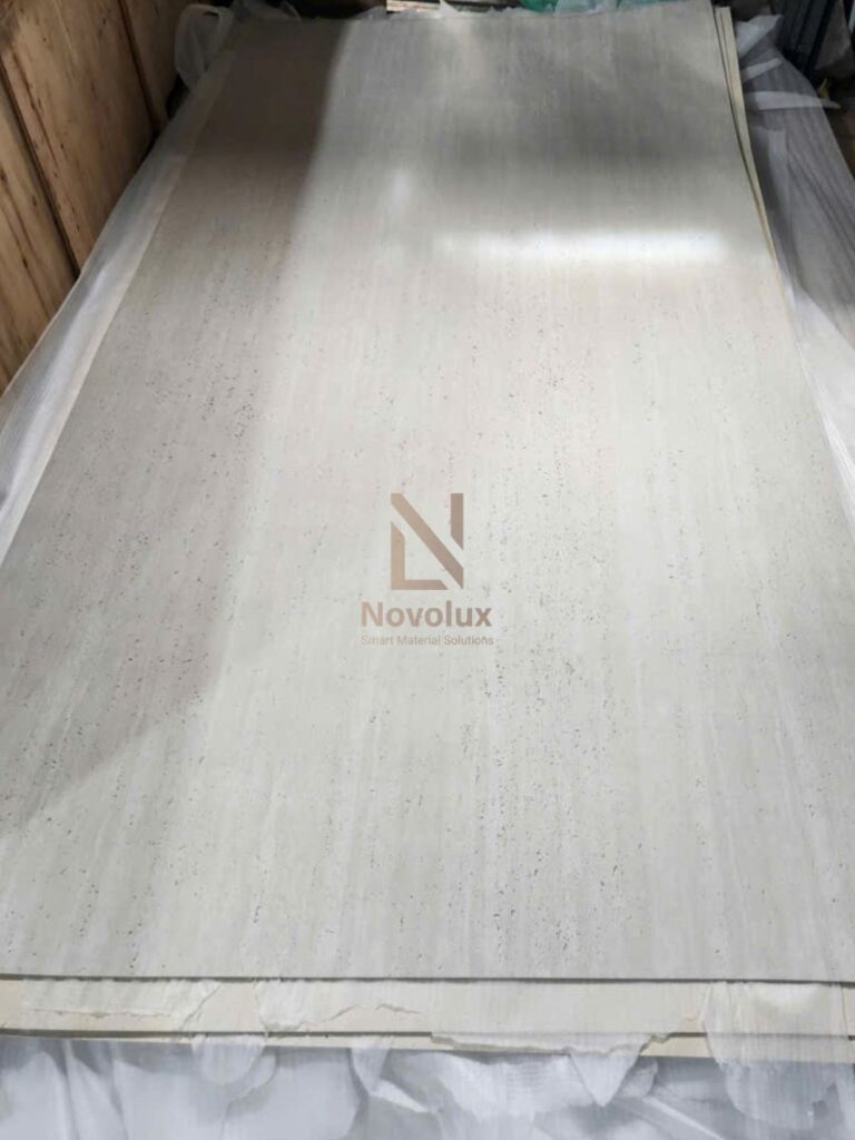 mẫu đá dẻo travertine in vô vơ